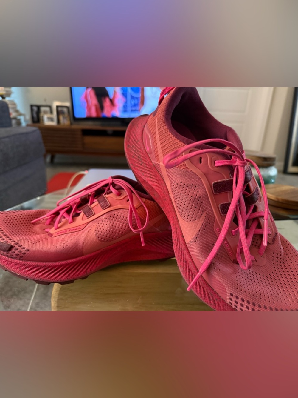 Nike Women's Hot Pink Athletic Running Shoes